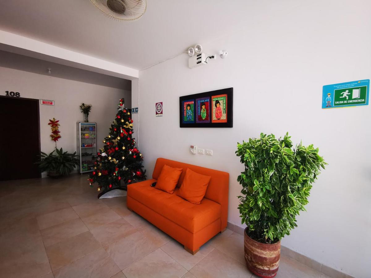 Hotel Paraiso Plaza Пуэрто-Триунфо Экстерьер фото