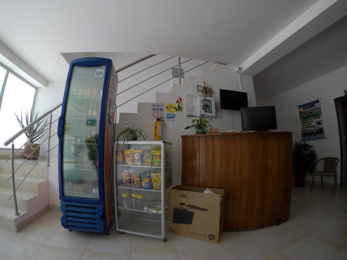 Hotel Paraiso Plaza Пуэрто-Триунфо Экстерьер фото
