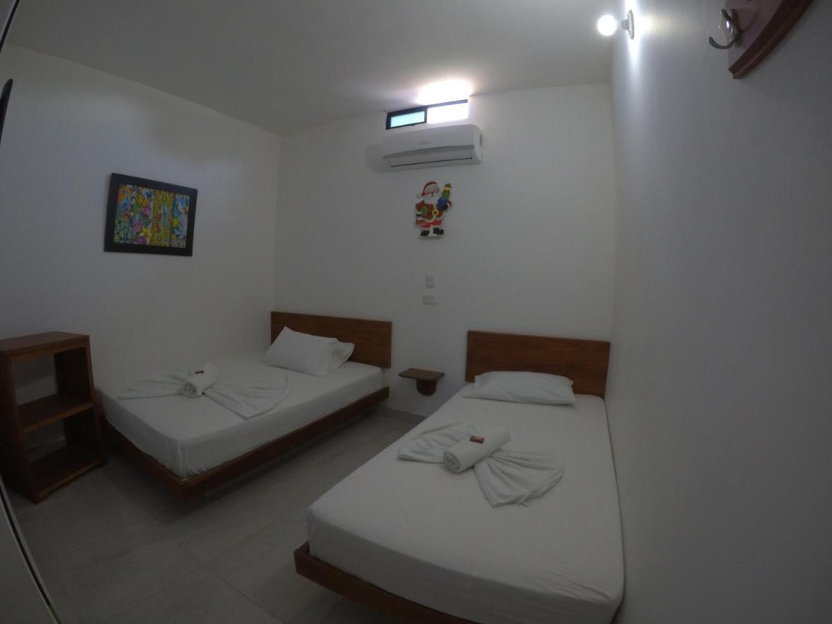 Hotel Paraiso Plaza Пуэрто-Триунфо Экстерьер фото
